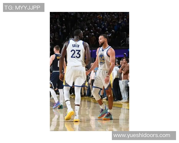 勇士与掘金对决库里在关键时刻展现传奇风采