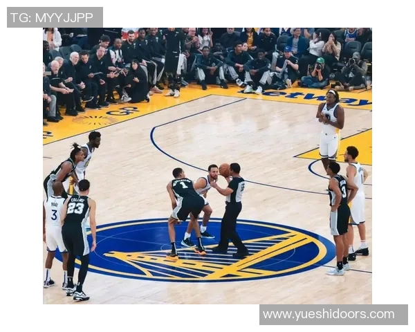 勇士队在对阵马刺时以29分的巨大优势取得胜利展现强大实力